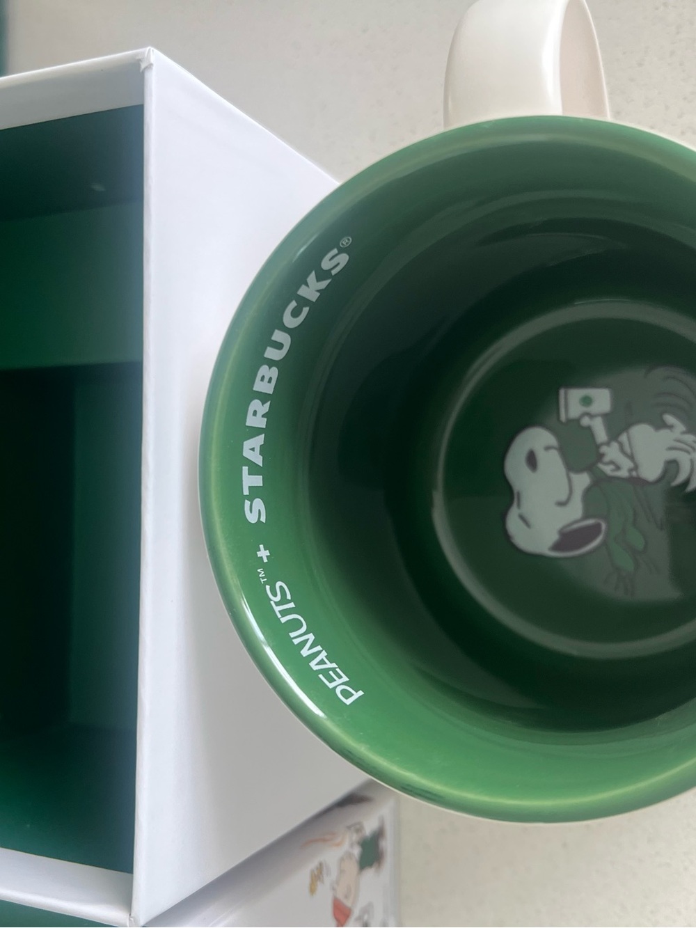 Brand new Peanuts x Starbucks collectible mug - Picture 3 of 7